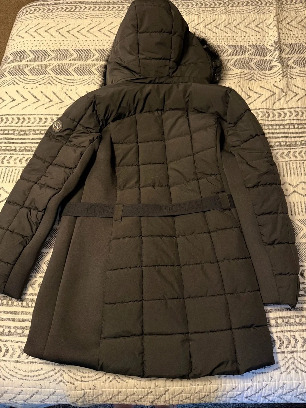 Michael Kors Black Quilted Belted Hooded Puffer Coat with Faux Fur Trim